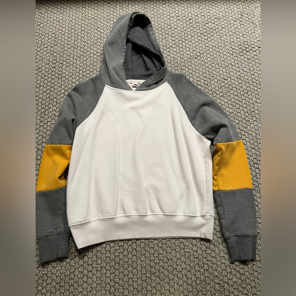 Full tilt hoodie. Size small